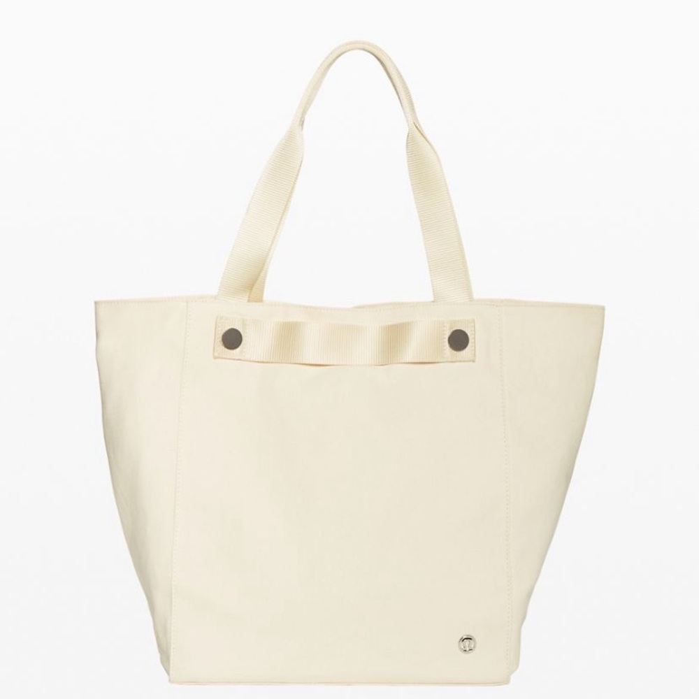 NWT lululemon tote